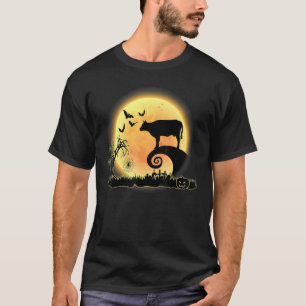 Cow Farm Animal And Moon Scary Halloween Costume T-Shirt