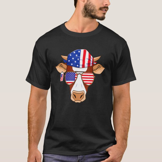 Cow Fourth Of July Patriotic American Flag 4th T-Shirt (Front)
