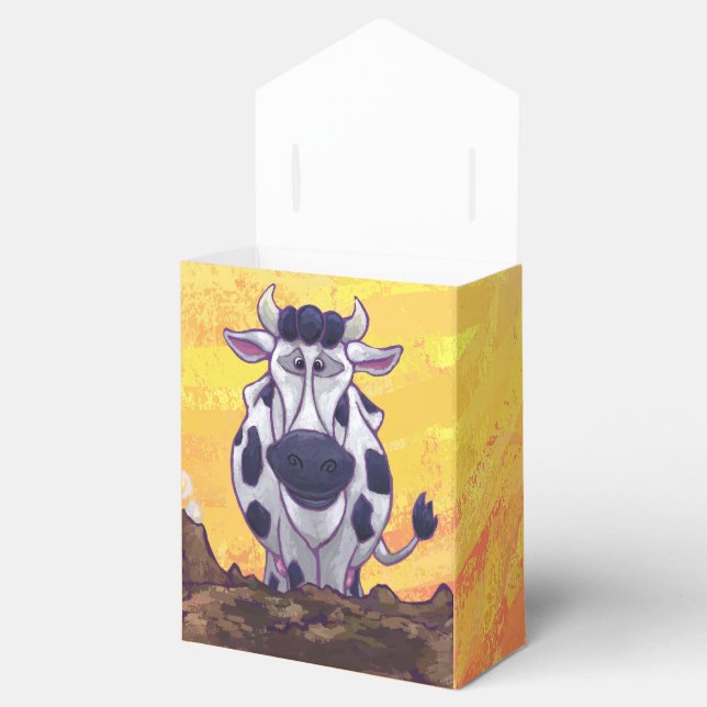Cow Gifts & Accessories Favour Box (Opened)