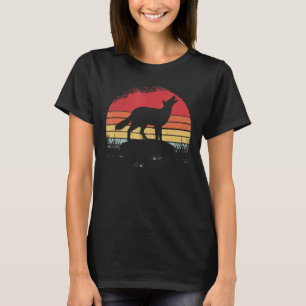 Coyote Animal Retro Vintage Coyote T-Shirt