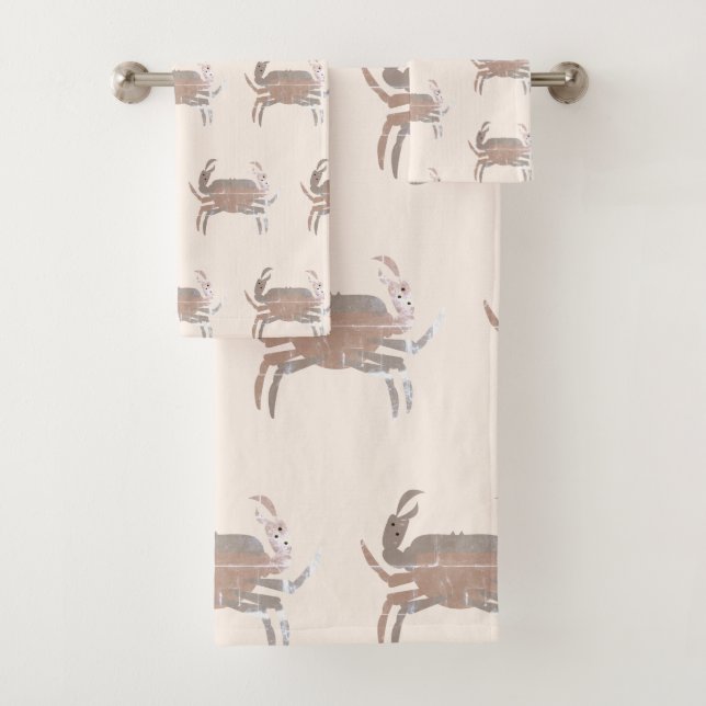 Crab Ocean Pattern Grunge Earthy Tone Bath Towel Set (Insitu)