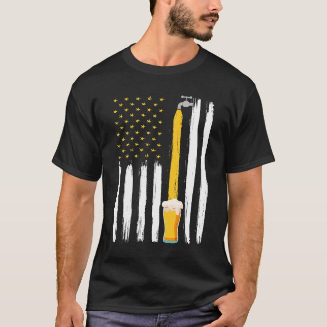Crafts Beer American Flag USA 4th July Brewery Alc T-Shirt (Front)