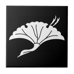 Crane-shaped ginkgo leaf ceramic tile