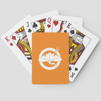 Crane-shaped ginkgo leaf on circle playing cards