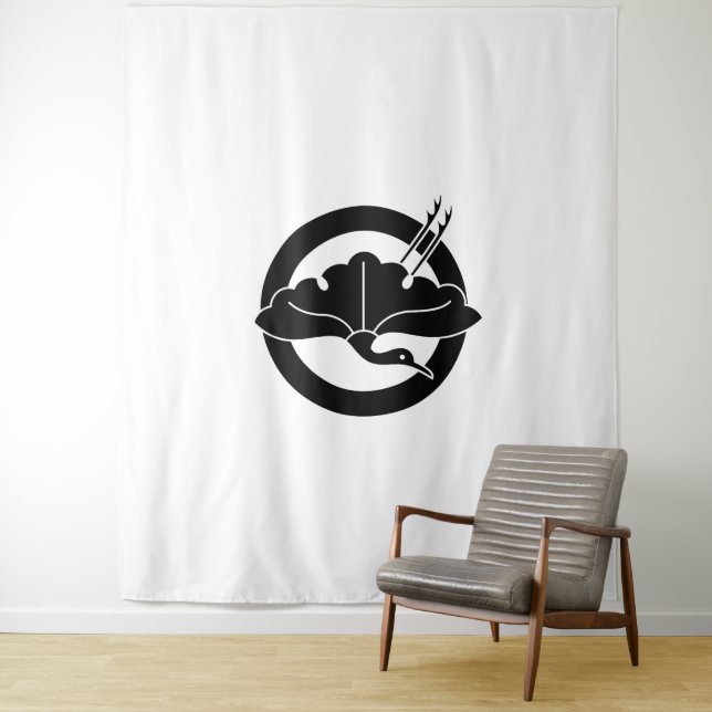 Crane-shaped ginkgo leaf on circle tapestry (In Situ)