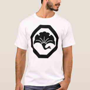 Crane-shaped ginkgo leaf on tray T-Shirt