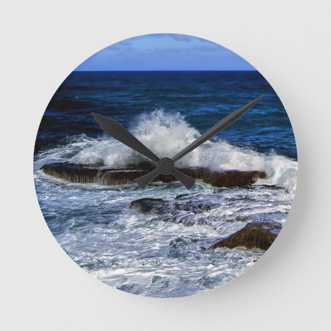 Crashing Wave On Rock Formation Round Clock (Front)