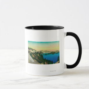 Crater Lake Lodge overlooking Lake Mug