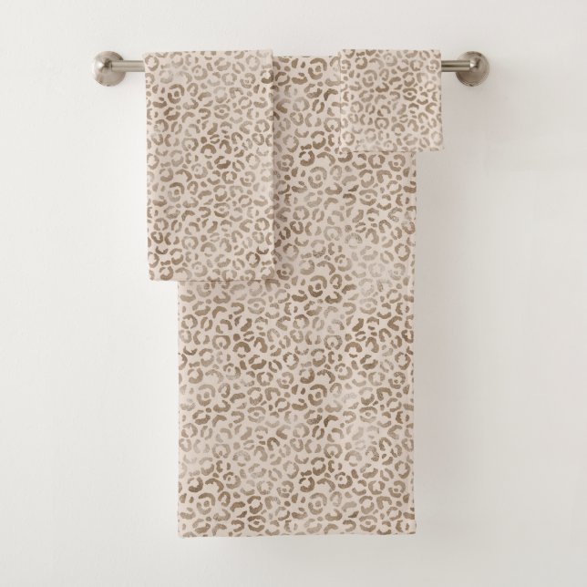 Cream Brown Leopard Print     Bath Towel Set (Insitu)