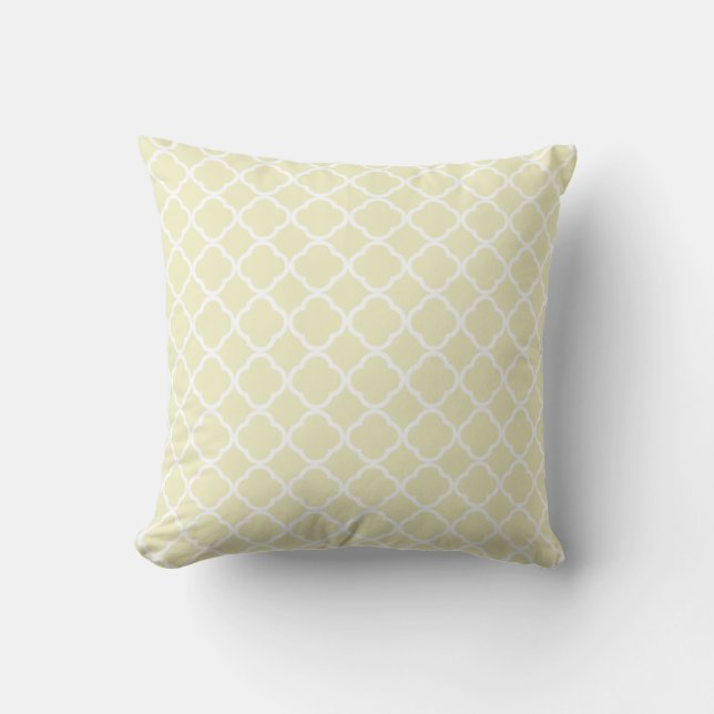 Cream Quatrefoil Cushion (Front)
