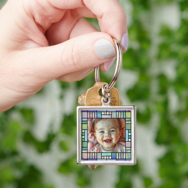 Create a Premium Square Photo Keychain (Hand)