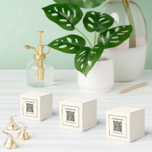 Create a Scannable QR code Black & White Favour Box