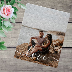 Create your own custom made photo personalised jigsaw puzzle