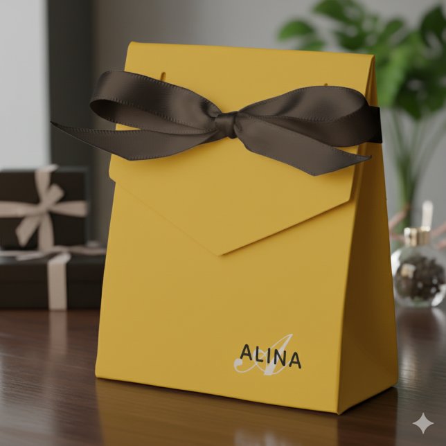 Create Your Own Customize Monogram Color Match Favour Box (Creator Uploaded)