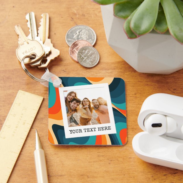 Create Your Own Retro Photo Key Ring (Desk)