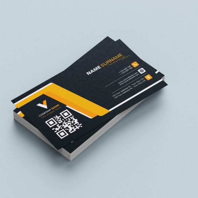 Creative Modern Elegant  Business Card (Creator Uploaded)