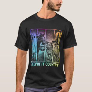 Creepin’ It Country Halloween Farm Animal Pig Cow  T-Shirt