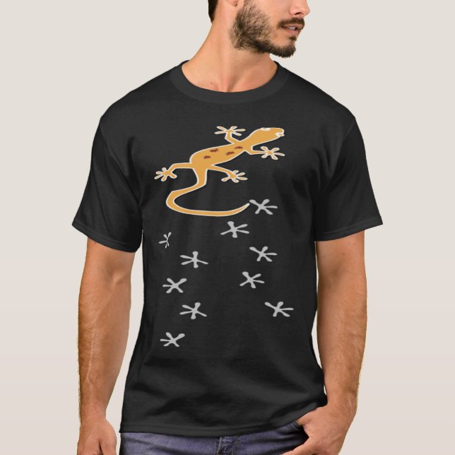 Crested Gecko Owner Footprints Crestie Crestie Mom T-Shirt (Front)