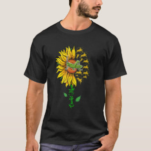 Cricket Mum Cute Sunflower Crickets Lover Mother's T-Shirt