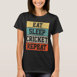 Cricket Player Retro Vintage Funny Gift T-Shirt