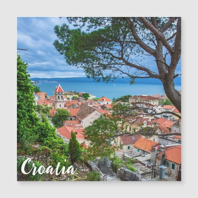 Croatian town Omis. (Front)