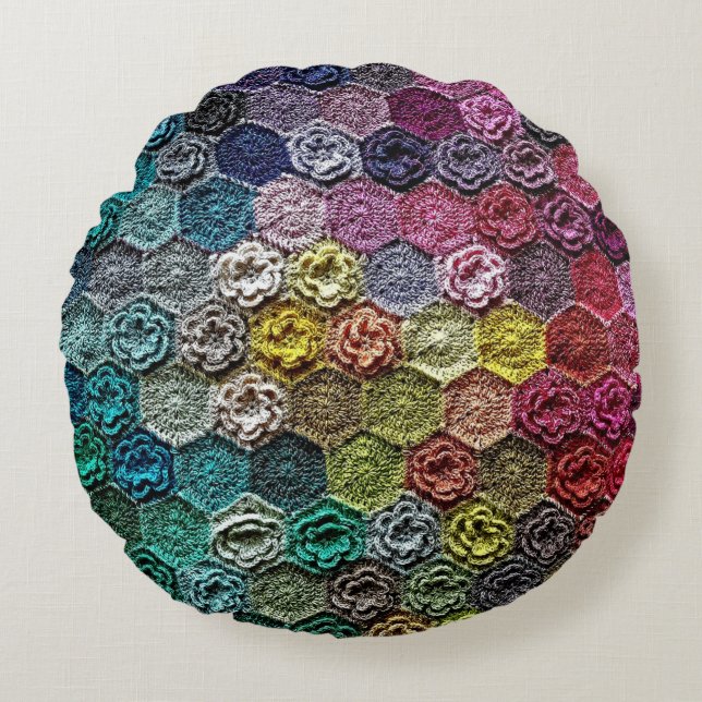 Crochet no2 round cushion (Front)