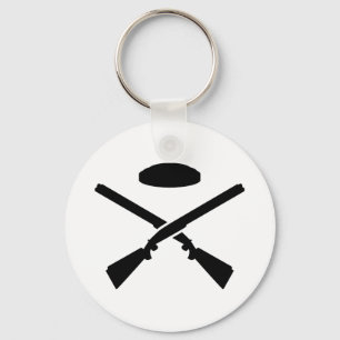 Crossed trap shooting shotguns key ring