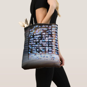 Crossing online borders tote bag