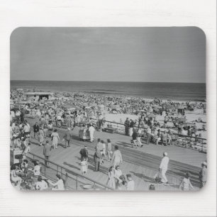 Crowd on Beach Mouse Pad