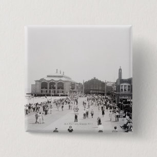 Crowds 15 Cm Square Badge
