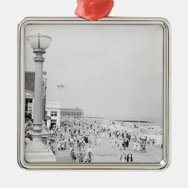 Crowds 2 metal ornament (Front)