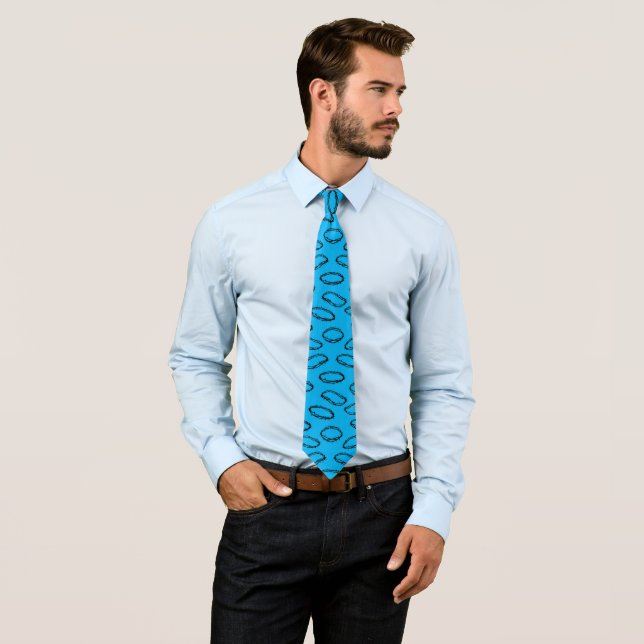 crown of thorns tie (In Situ)