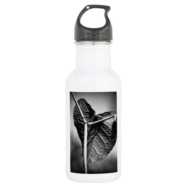 crucified heart 532 ml water bottle (Front)