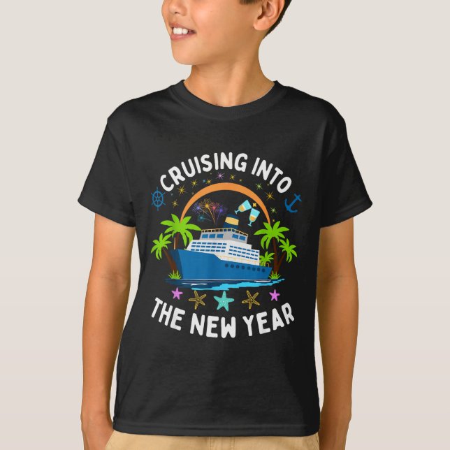 Cruising Into New Year 2026 Family Matching Vacati T-Shirt (Front)