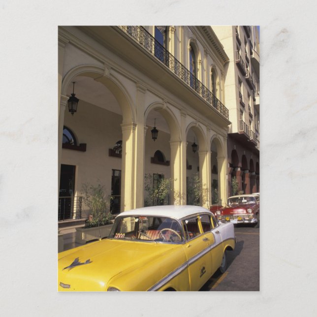 Cuba, Havana. Colourful Chevy's from the 1950's Postcard (Front)