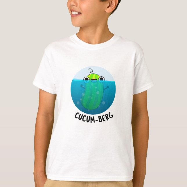 Cucum-berg Funny Cucumber Pun  T-Shirt (Front)