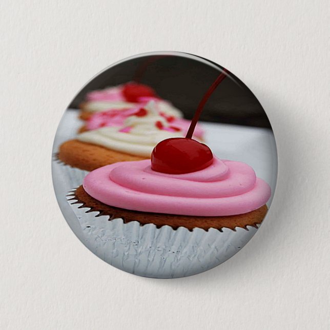cupcake 6 cm round badge (Front)