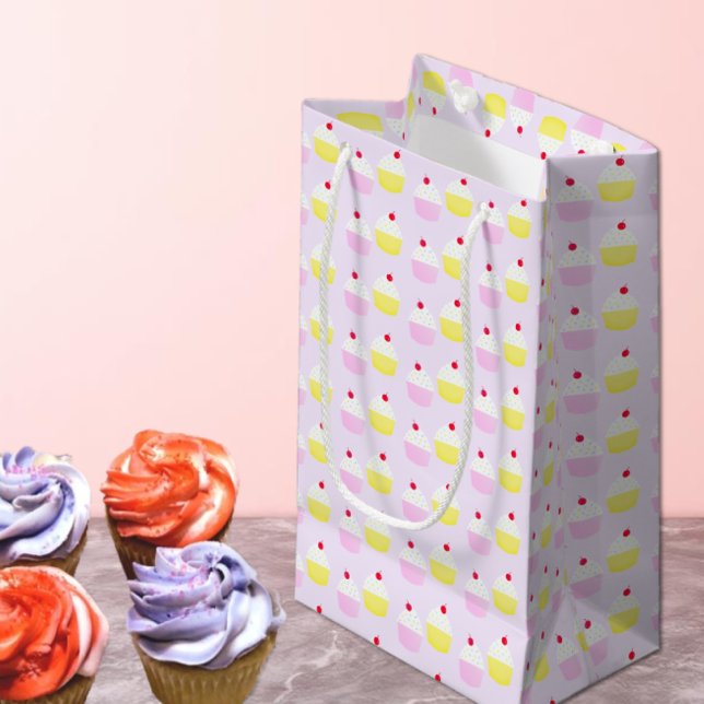 Cupcake Baking Birthday Small Gift Bag (Creator Uploaded)