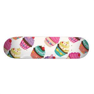 Cupcake Pattern Skateboard