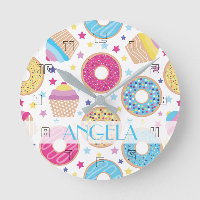 Cupcakes & Donuts Round Clock (Front)