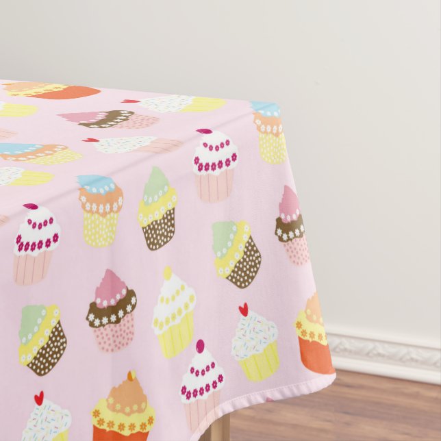 CUPCAKES PINK PATTERN PARTY TABLECLOTH (In Situ)