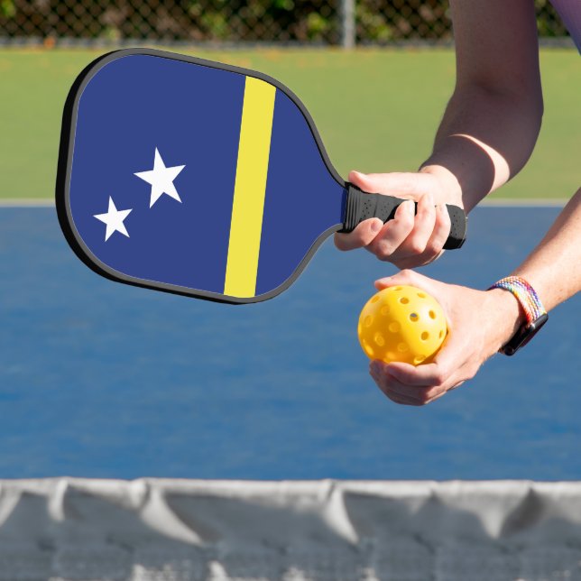 Curaçao flag pickleball paddle (Insitu)