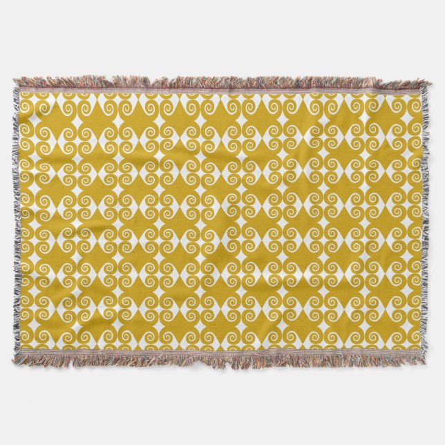 Curly Diamond Pattern Throw Blanket (Front)