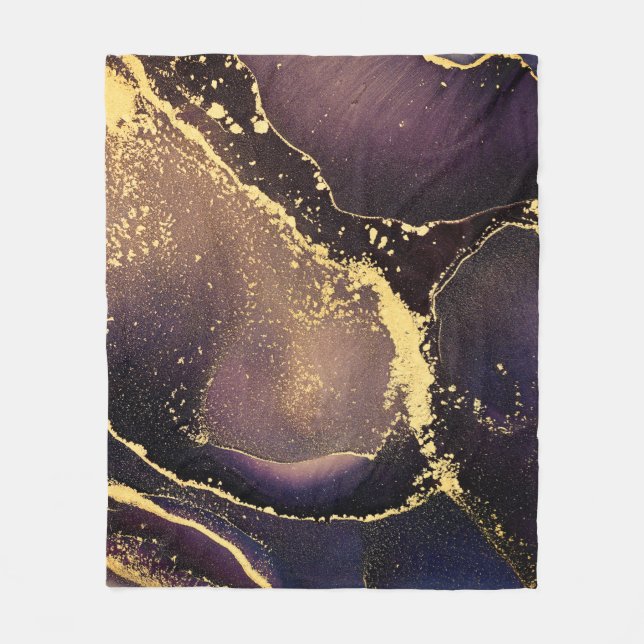 Currents of translucent hues, snaking metallic swi fleece blanket (Front)