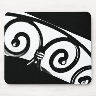 Curved Iron Art Mouse Pad