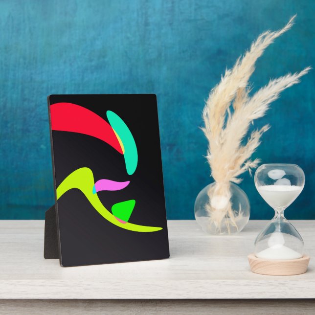 Curved shapes plaque (Side)