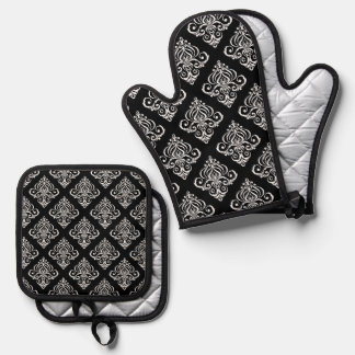 Custom Black & White Damask Pattern Oven Mitt & Pot Holder Set