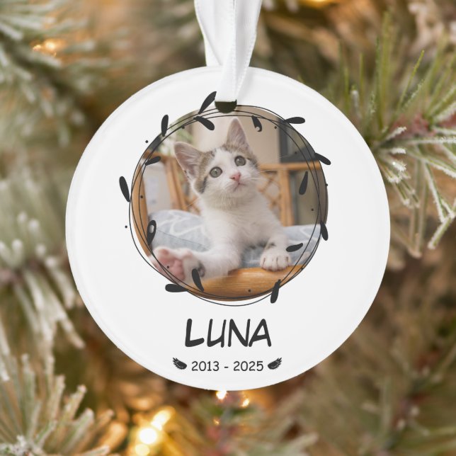 Custom Cat Memorial Keepsake – Photo, Name & Dates Ornament (Tree)
