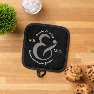 Custom Chic Mr. And Mrs. Couple Names Pot Holder