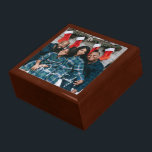 Custom Christmas Photo Gift Wooden Jewellery Keeps Gift Box<br><div class="desc">Looking for a unique Christmas gift idea that will make your loved ones' holiday extra special? Our Custom Christmas Photo Gift Wooden Jewellery Keepsake Box is the perfect choice. This handcrafted wooden box is more than just a gift; it's a beautiful keepsake that captures cherished holiday memories. With a personalised...</div>